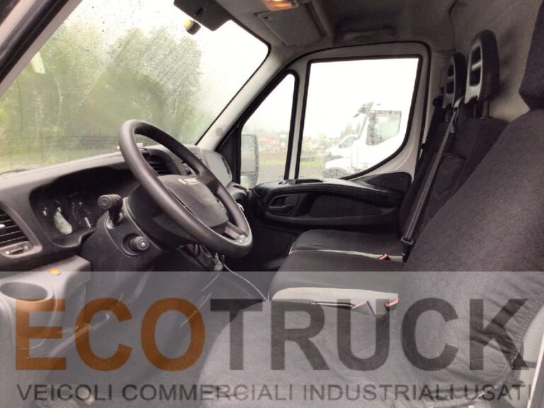 Officina mobile Iveco Daily cabina