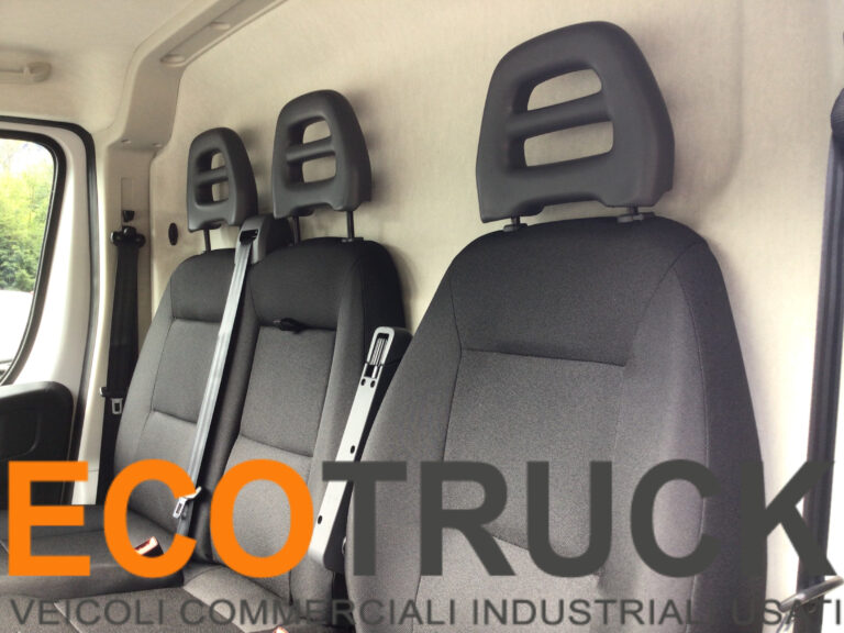 3 posti Fiat Ducato 33 furgone usato 2024